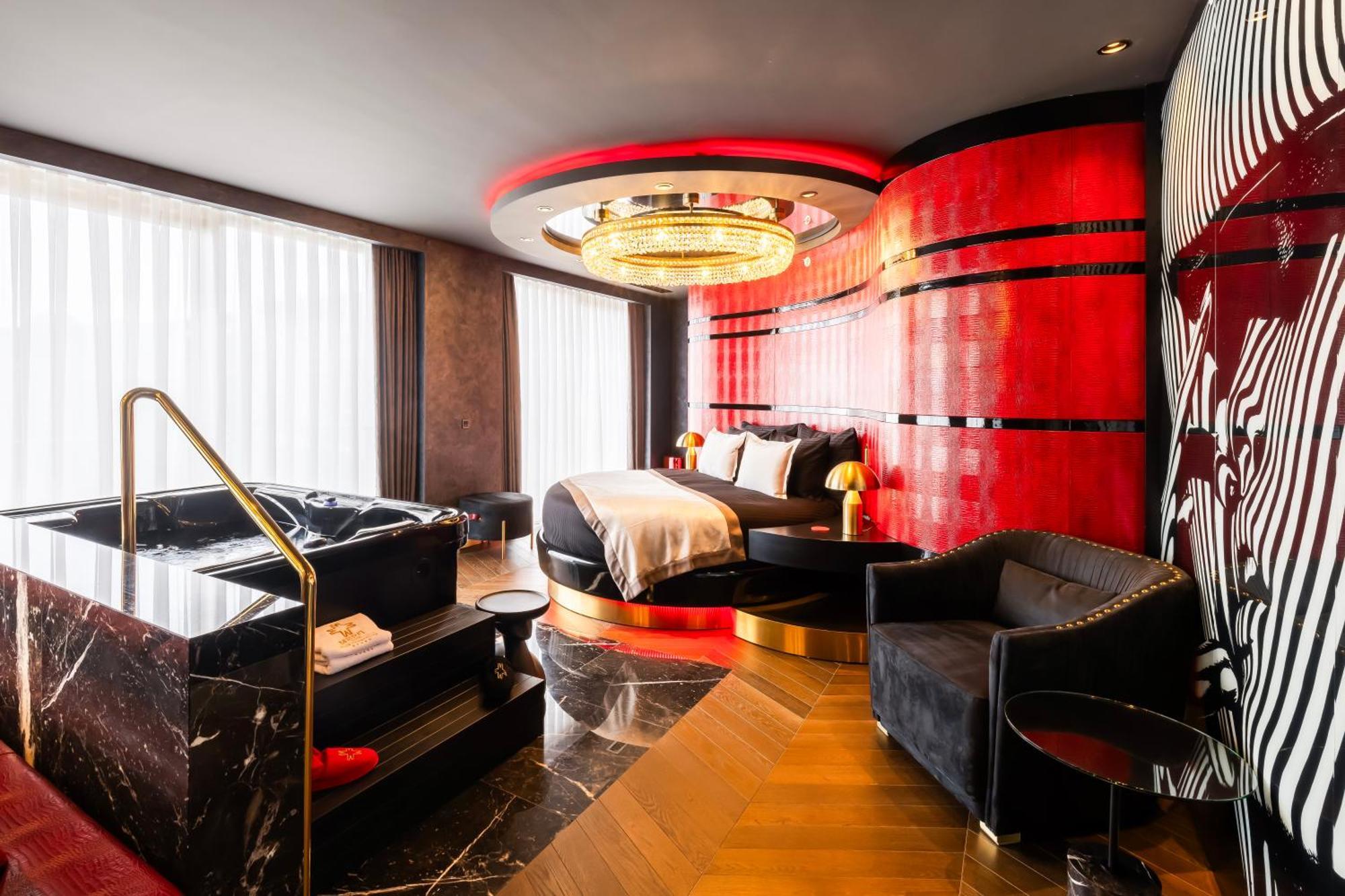 Merit Starlit Hotel & Residences بودفا المظهر الخارجي الصورة